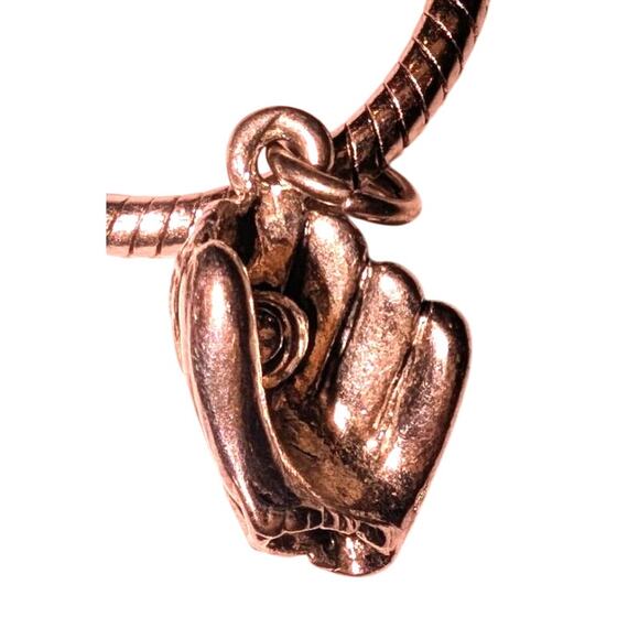 Euro Style Silver Toned Charm Bracelet 16 Charms Wedding Hearts 7.75 in - Picture 8 of 9